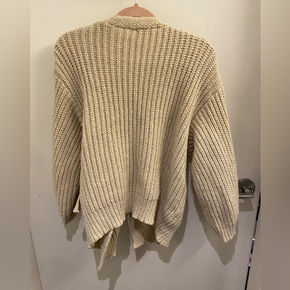 Little Mountain Co, Small Knit Tie Up Sweater - Picture 2 of 6